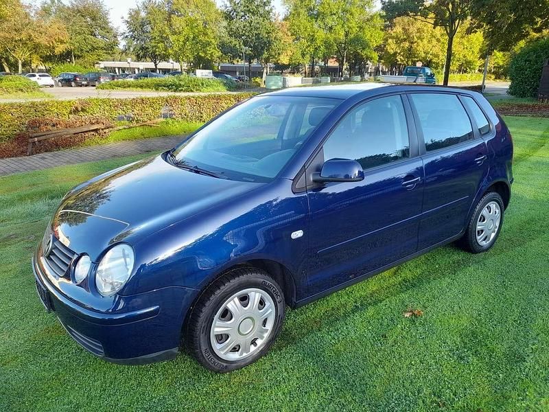 Gebraucht VW Polo Cricket 64 PS (47 kW) 2004 Indigoblau perleffekt Kleinwagen