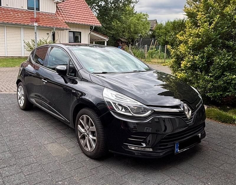 Schwarz Gebraucht 2018 Renault Clio IV Kleinwagen | 10.900 € (Etwas zu teuer) - Bild 1/4