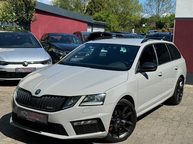 Grau Gebraucht 2018 Skoda Octavia RS Limousine | 16.850 € (Guter Preis) - Bild 1/4