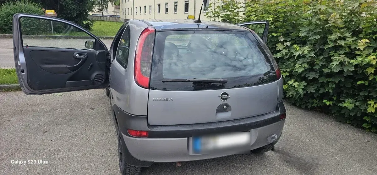 Gebraucht Opel Corsa Njoy 58 PS (42 kW) 2003 Silber Kleinwagen
