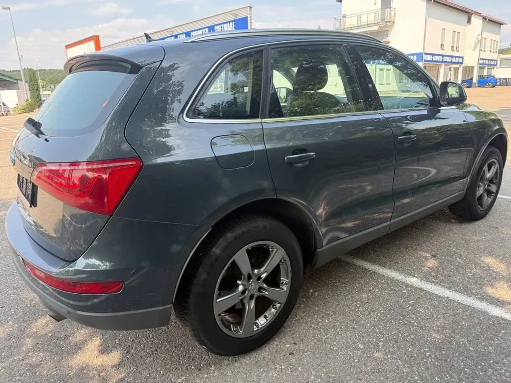 Gebraucht Audi Q5 Advanced 211 PS (155 kW) 2010 Grau SUV