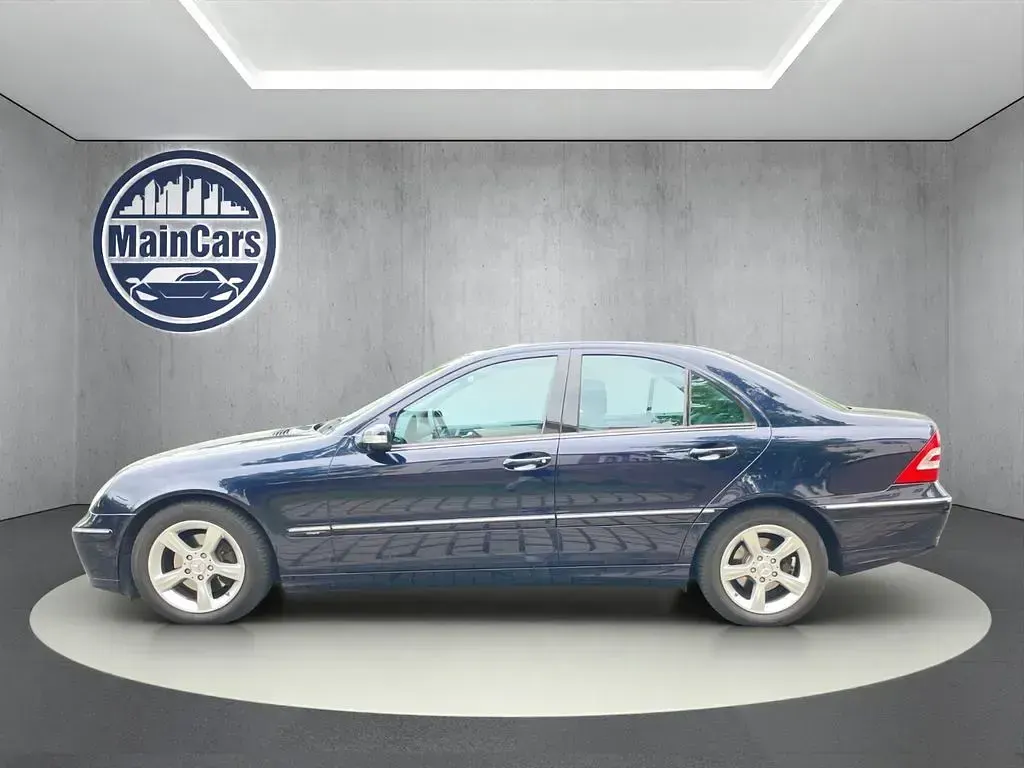 Gebraucht Mercedes C200 Avantgarde 163 PS (119 kW) 2005 Blau Limousine
