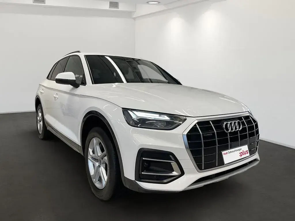 Gebraucht Audi Q5 Advanced Plus 204 PS (150 kW) 2024 Arkonaweiß SUV
