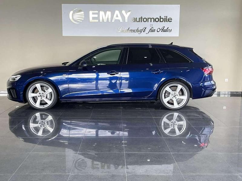 Navarrablau metallic Gebraucht 2021 Audi A4 S-Line Kombi | 29.498 € (Guter Preis) - Bild 1/4