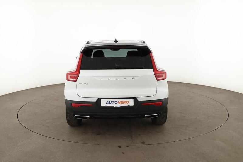 Gebraucht Volvo XC40 R-Design 150 PS (110 kW) 2020 Weiß SUV