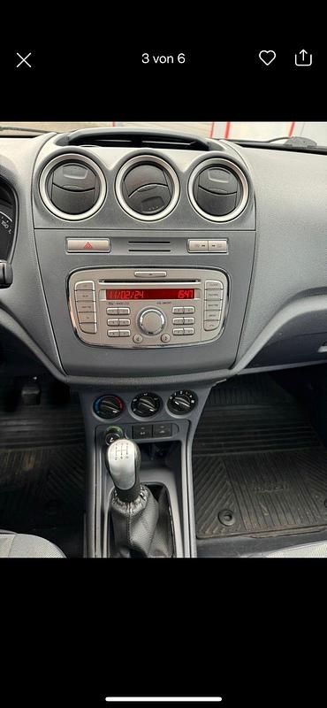 Gebraucht Ford Transit 90 PS (66 kW) 2012 Weiß Van