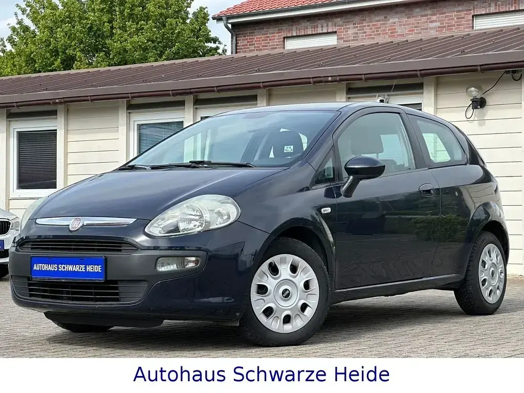 Gebraucht Fiat Punto Evo 69 PS (50 kW) 2011 Blu lancia/suggestivo/fontana Kleinwagen