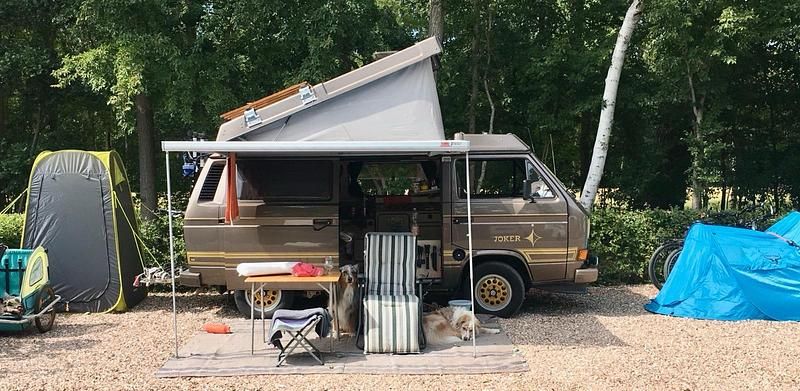 Braun Gebraucht 1985 VW T3 CLUB Van | 28.500 € - Bild 1/4