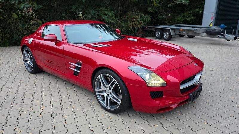 Gebraucht Mercedes SLS AMG AMG 571 PS (419 kW) 2011 Rot Coupé
