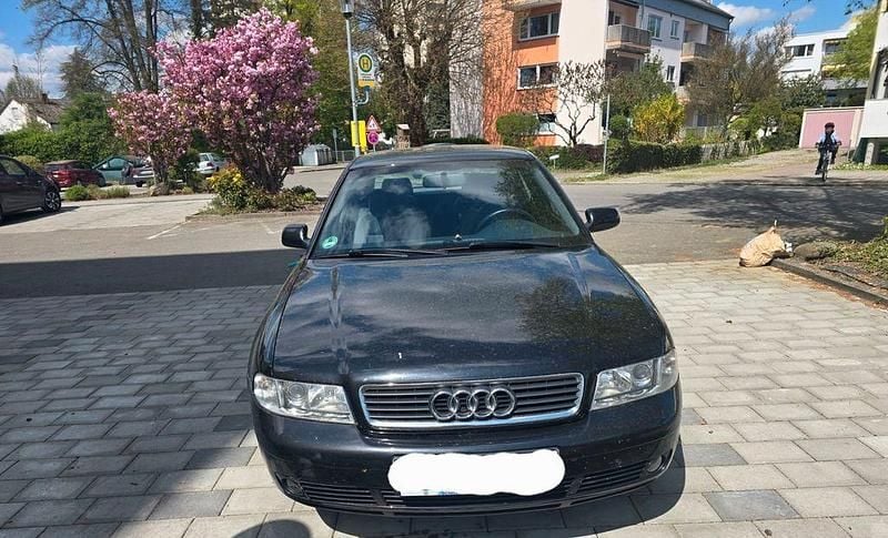 Second-hand Audi A4 101 CP (74 kW) 2000 Negru Berlinǎ