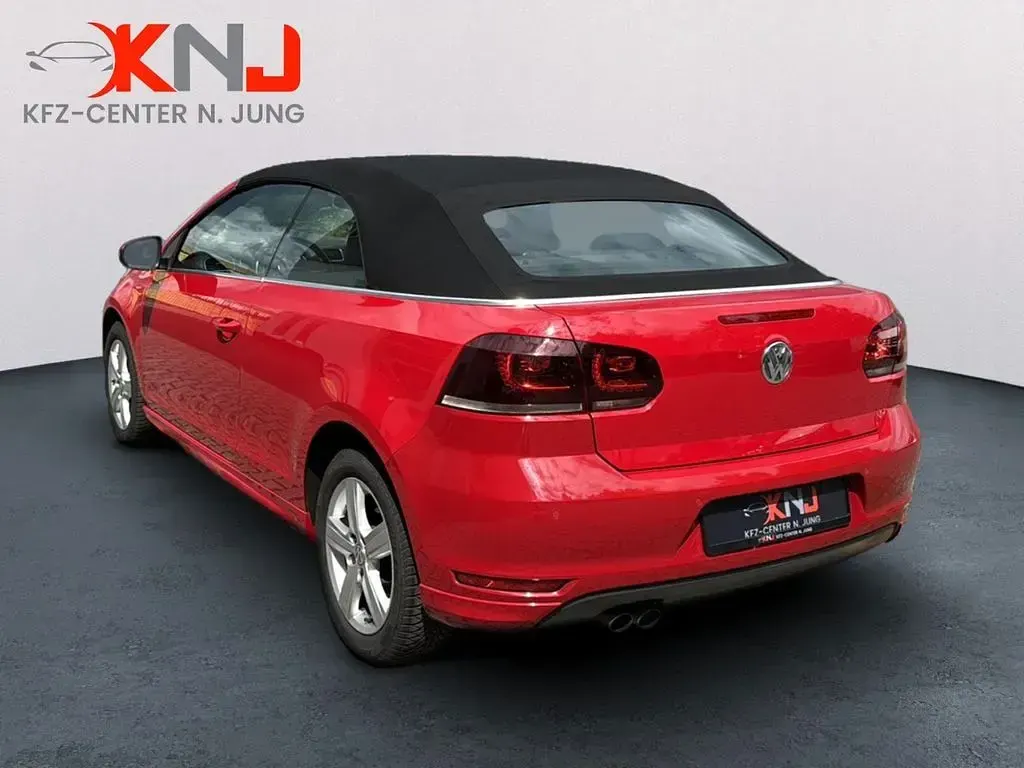 Gebraucht VW Golf Cabriolet 150 PS (110 kW) 2016 Rot Cabrio