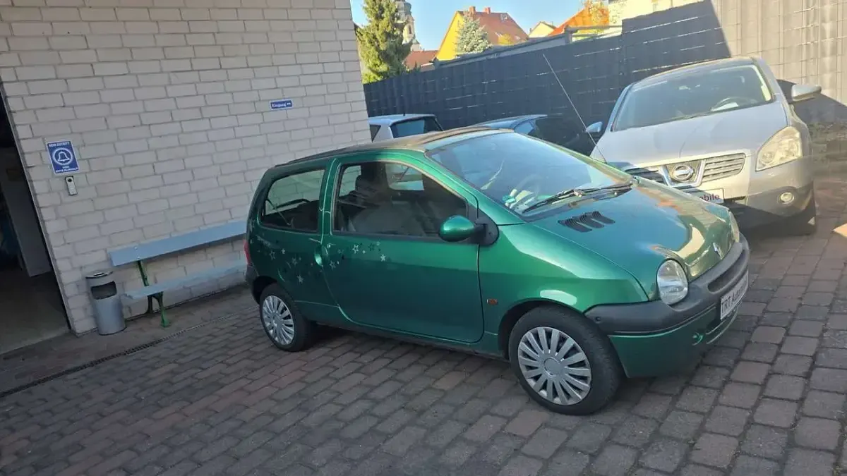 Brugt Renault Twingo Expression 58 HK (42 kW) 2001 Grøn Hatchback