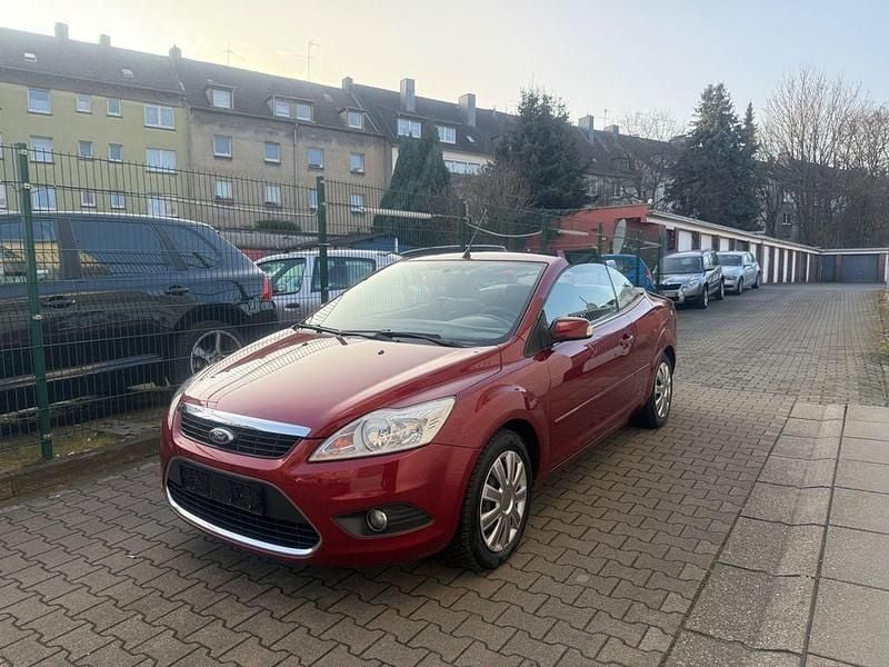 Gebraucht Ford Focus Cabriolet Trend 101 PS (74 kW) 2008 Rot Cabrio