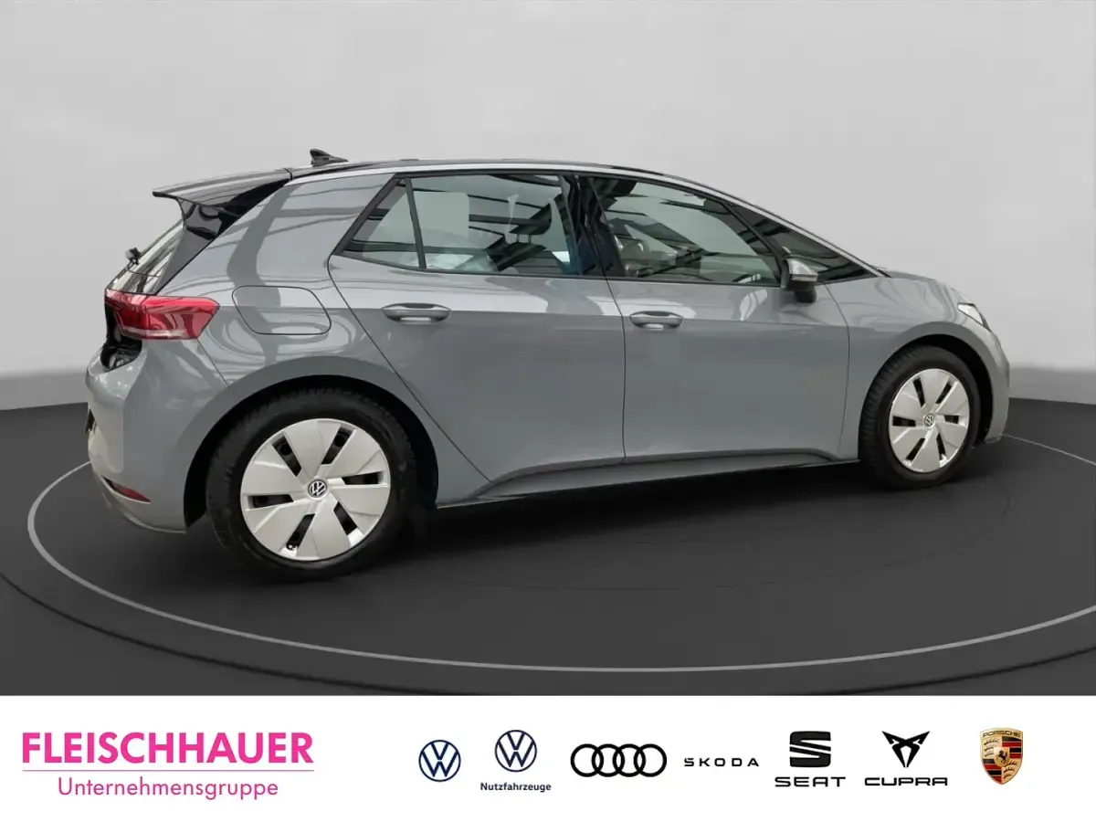 Gebraucht VW ID.3 Pro 150 kW (204 PS) 2024 Grau Kleinwagen