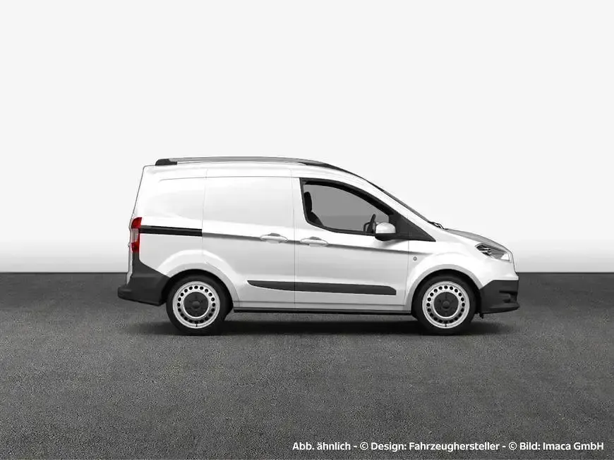 Gebraucht Ford Transit Trend 101 PS (74 kW) 2022 Weiß Van
