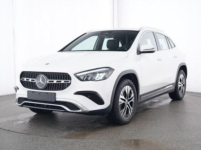 Gebraucht Mercedes GLA180 Advanced 136 PS (100 kW) 2024 Unilack polarweiß SUV