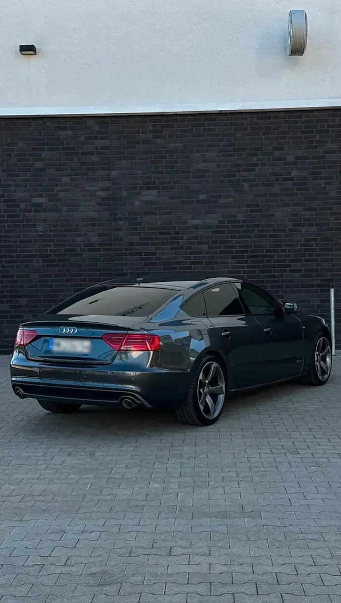 Gebraucht Audi A5 Sportback S-Line 204 PS (150 kW) 2014 Grau Kleinwagen