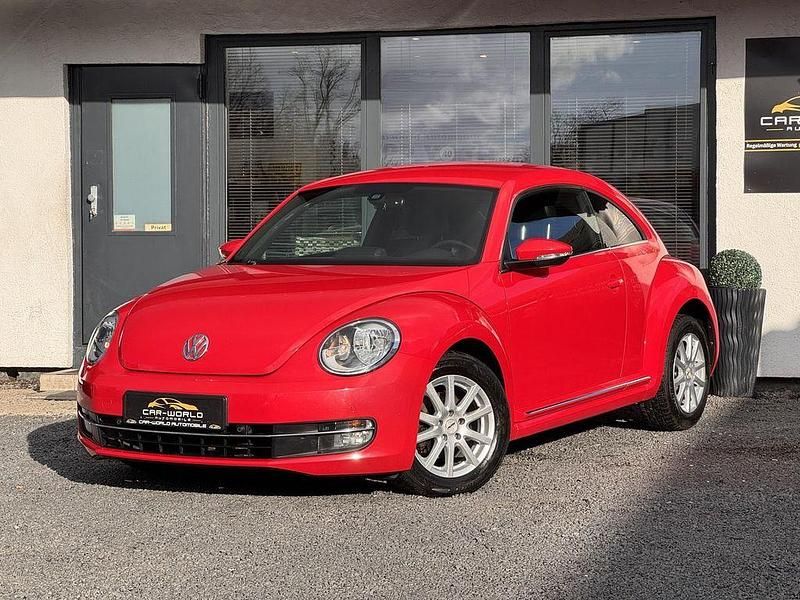 Gebraucht VW Beetle Exclusive 105 PS (77 kW) 2014 Rot Kleinwagen