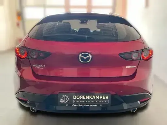 Gebraucht Mazda 3 Selection 122 PS (89 kW) 2020 Rot Limousine