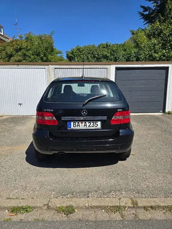 Gebraucht Mercedes B150 95 PS (69 kW) 2006 Schwarz Van / Kleinbus
