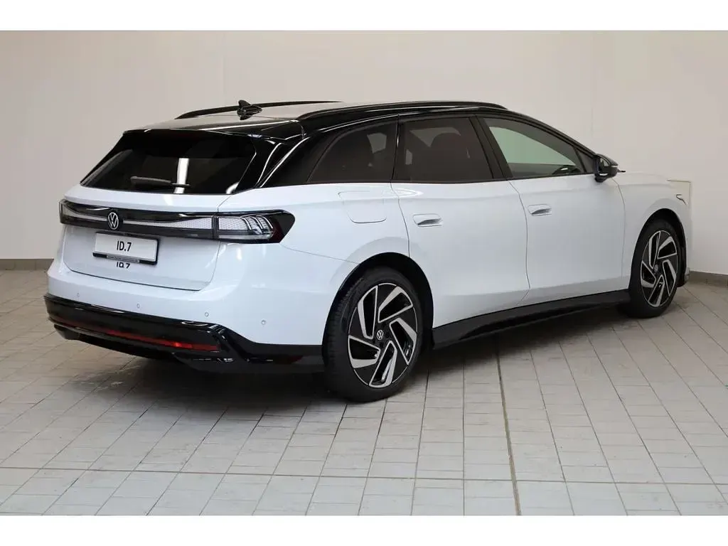 Neu VW ID.7 Pro 210 kW (286 PS) 2026 Gletscherweiß metallic/ dach s Kombi