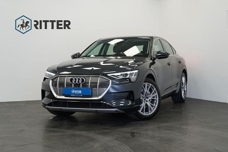 Grau Gebraucht 2023 Audi e-tron Sportback SUV | 35.990 € (Superpreis) - Bild 1/4