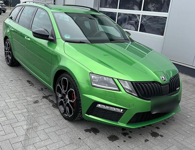 Gebraucht Skoda Octavia RS 184 PS (135 kW) 2018 Grün Kombi