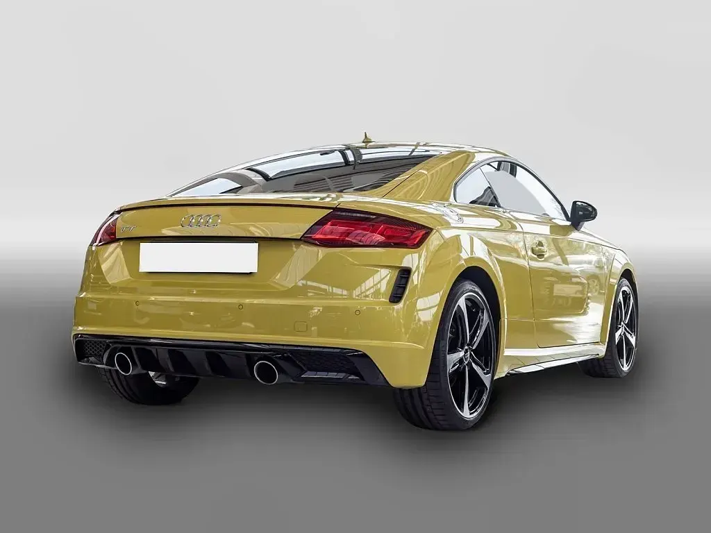 Gebraucht Audi TT Comfort 197 PS (144 kW) 2022 Gelb Coupé