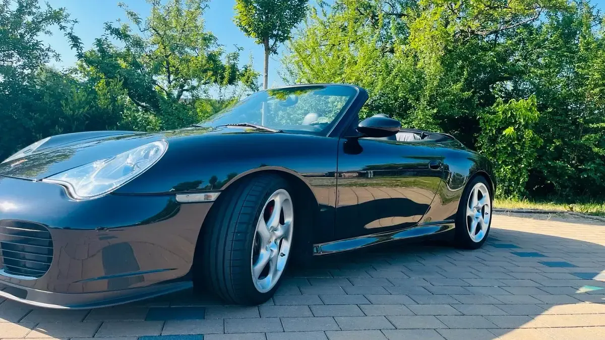Używany Porsche 996 320 KM (235 kW) 2004 Czarny Kabriolet