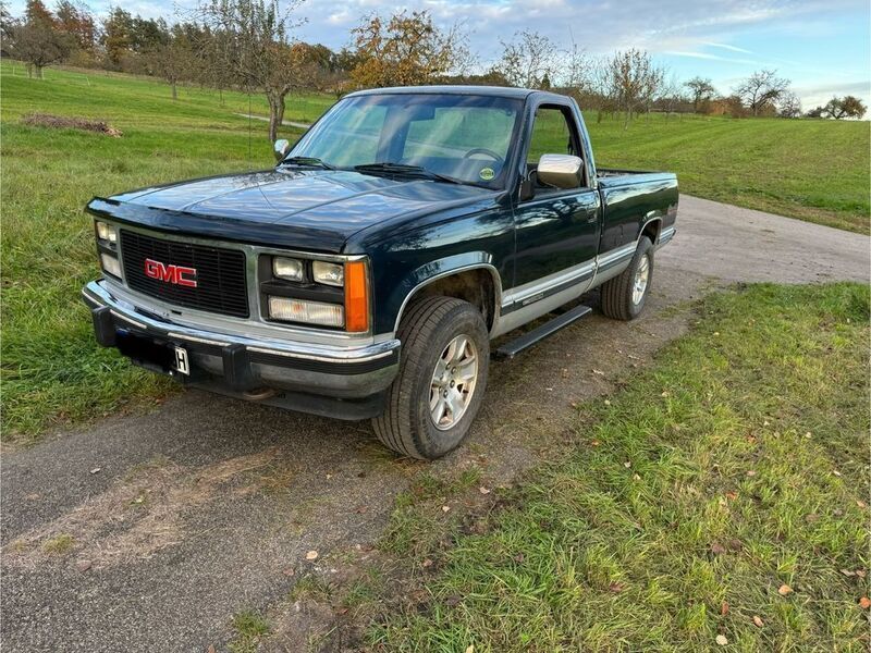 Grün Gebraucht 1988 GMC Sierra SUV | 13.497 € - Bild 1/4
