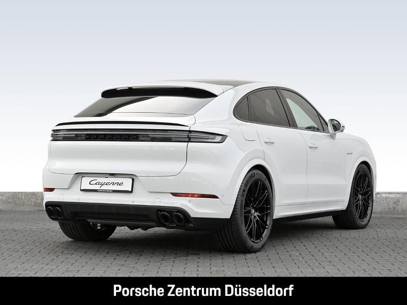 Gebraucht Porsche Cayenne 470 PS (345 kW) 2024 Carraraweißmetallic SUV
