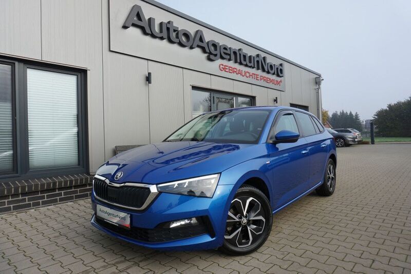 Gebraucht Skoda Scala Drive 150 PS (110 kW) 2020 Blau Kleinwagen