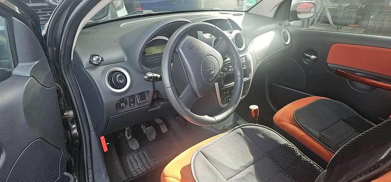 Gebraucht Citroën C2 Advance 60 PS (44 kW) 2006 Schwarz Kleinwagen