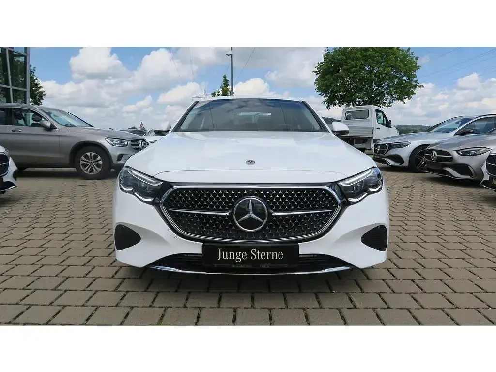 Gebraucht Mercedes E300 Advanced Plus 313 PS (230 kW) 2025 Weiß Limousine