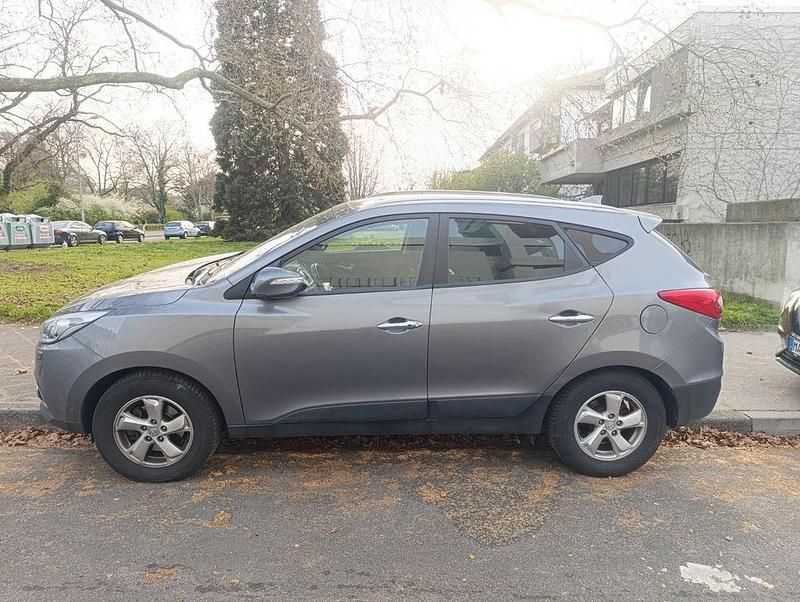 Gebraucht Hyundai ix35 184 PS (135 kW) 2014 Grau SUV