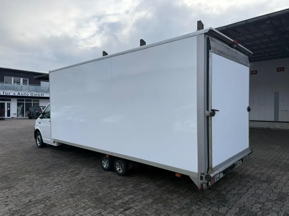 Second-hand VW T6 150 CP (110 kW) 2018 Alb Van