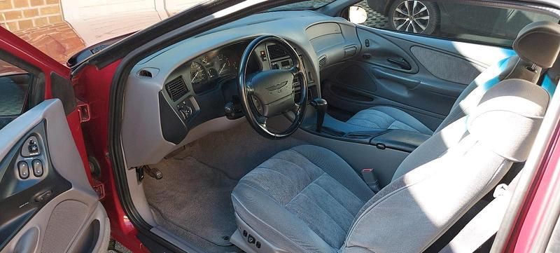 Gebraucht Ford Thunderbird 140 PS (102 kW) 1996 Rot Coupé
