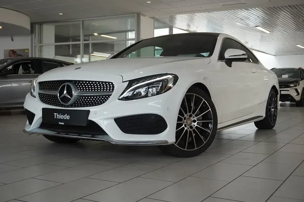 Gebraucht Mercedes C180 AMG 156 PS (114 kW) 2016 Polarweiss Coupé