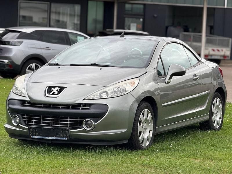 Silber Gebraucht 2008 Peugeot 207 CC Filou Cabrio | 2.700 € (Fairer Preis) - Bild 1/4