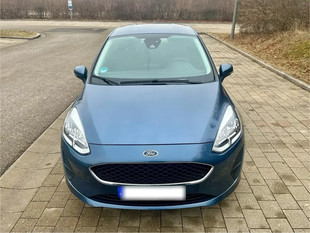 Gebraucht Ford Fiesta Cool & Connect 95 PS (69 kW) 2019 Blau Kleinwagen