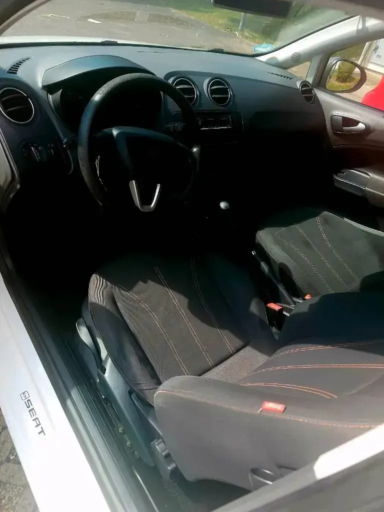 Gebraucht Seat Ibiza 75 PS (55 kW) 2011 Weiß Coupé