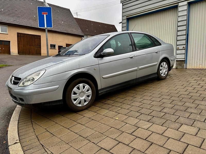 Silber Gebraucht 2004 Citroën C5 Limousine | 1.590 € (Guter Preis) - Bild 1/4