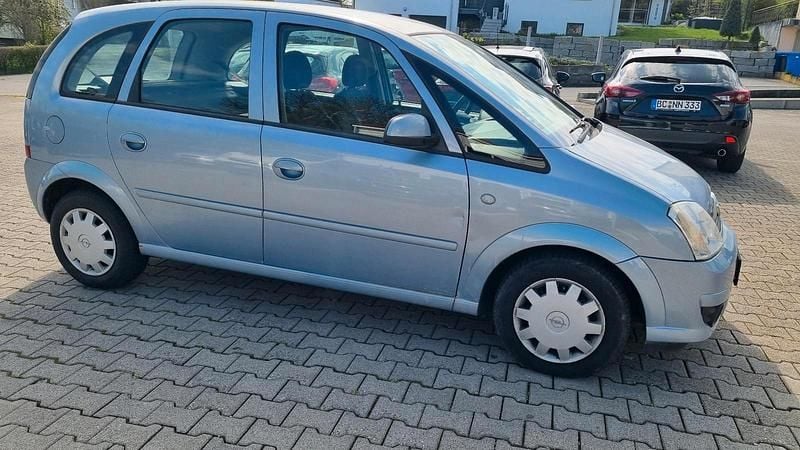 Second-hand Opel Meriva 90 CP (66 kW) 2007 Albastru Monovolum