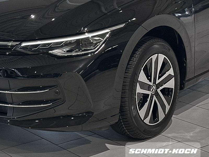 Gebraucht VW Golf VIII 150 PS (110 kW) 2025 Schwarz Kombi