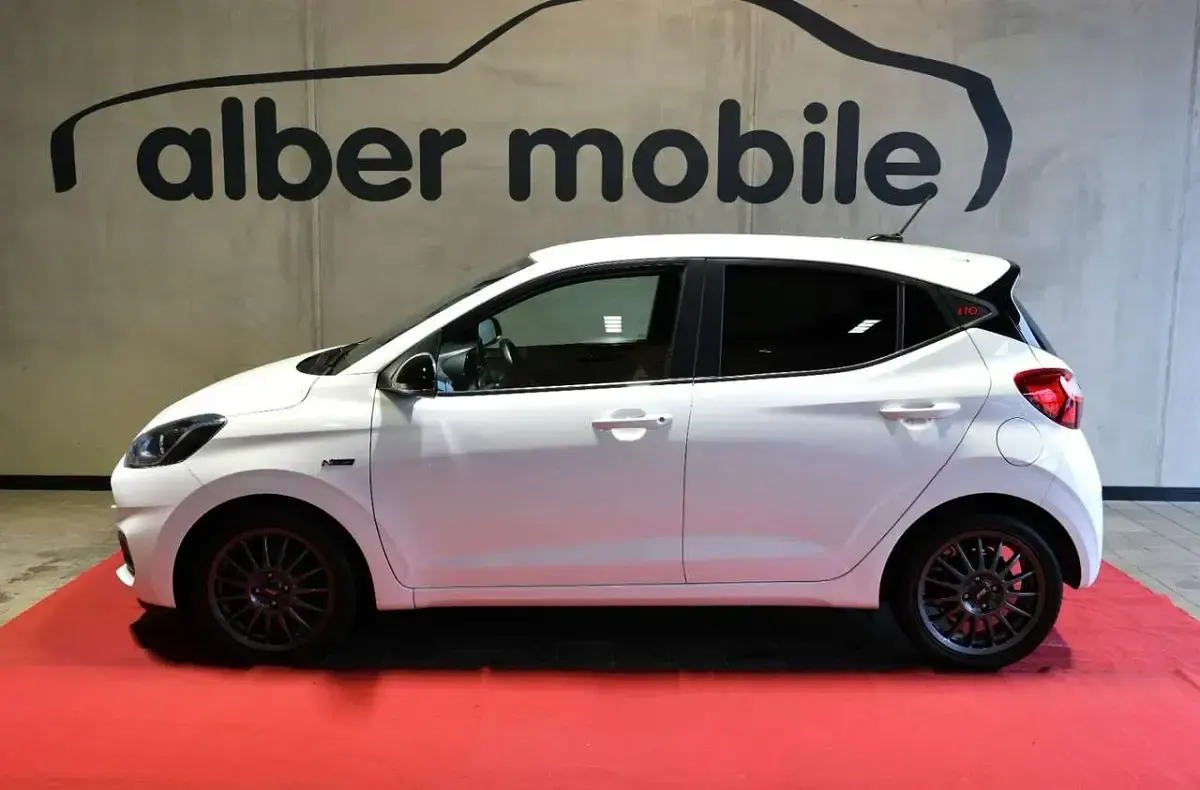 Gebraucht Hyundai i10 N Line 101 PS (74 kW) 2023 Weiß Kleinwagen