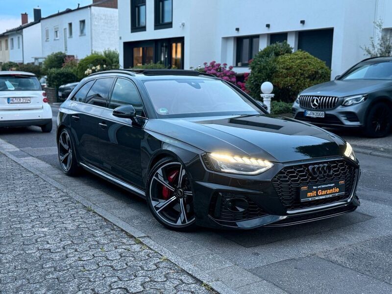 Schwarz Gebraucht 2020 Audi RS4 Ambiente Kombi | 49.800 € (Fairer Preis) - Bild 1/4