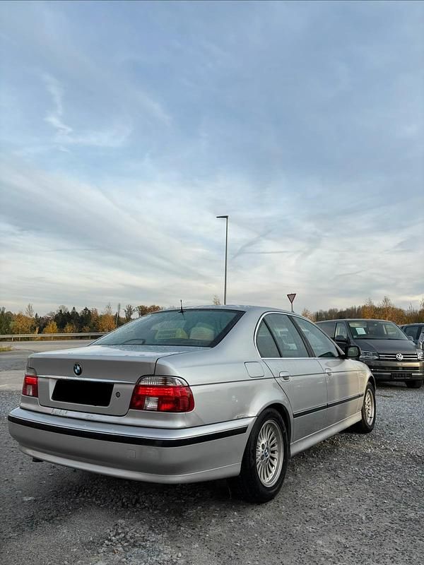 Gebraucht BMW 535 250 PS (183 kW) 2000 Silber Limousine
