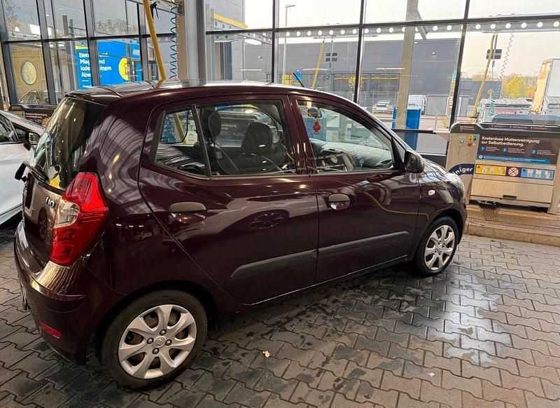 Violet Gebraucht 2013 Hyundai i10 Kleinwagen | 2.300 € (Superpreis) - Bild 1/3