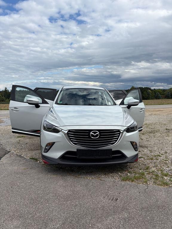 Weiß Gebraucht 2016 Mazda CX-3 Sports-Line SUV | 10.600 € (Guter Preis) - Bild 1/4