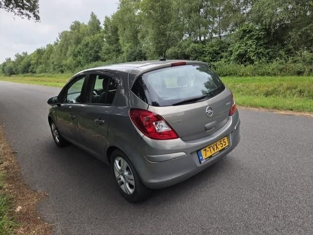 Gebraucht Opel Corsa Business 95 PS (69 kW) 2014 Braun Limousine